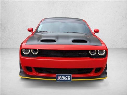 Used 2023 Dodge Challenger SRT Hellcat image 2
