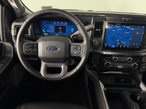 Used 2025 Ford F350 Lariat w/ Lariat Ultimate Package image 14