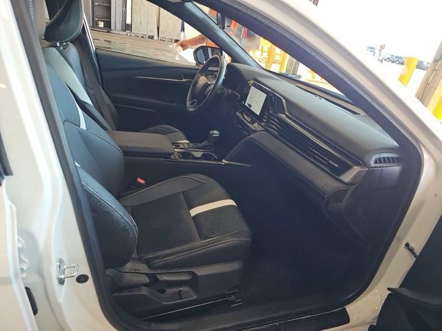 Used 2026 Toyota Camry SE FWD image 9