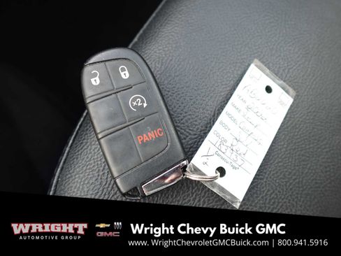 Used 2022 Jeep Compass Limited image 35