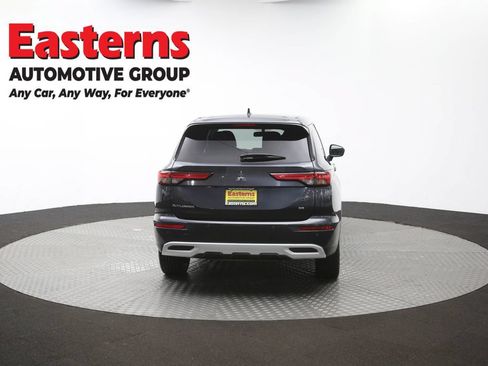 Used 2024 Mitsubishi Outlander SE FWD image 39