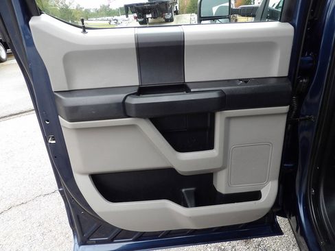 Used 2019 Ford F250 XL w/ Power Equipment Group image 29