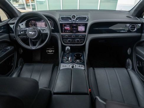 Used 2024 Bentley Bentayga AWD/4WD image 50