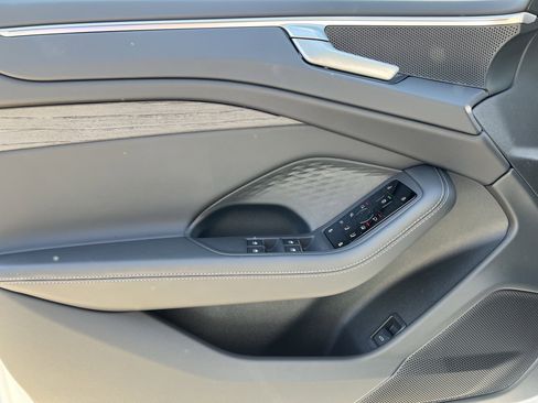 Used 2026 Audi A6 Premium w/ 20" Wheel Package AWD/4WD image 14