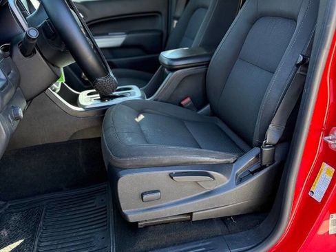 Used 2018 Chevrolet Colorado LT w/ Safety Package image 10