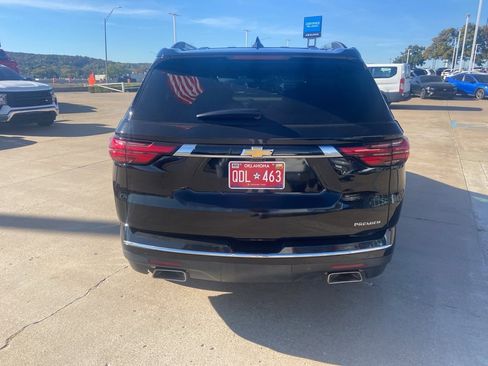 Used 2023 Chevrolet Traverse Premier image 6