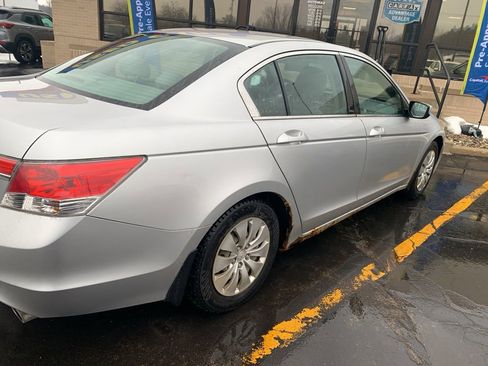 Used 2012 Honda Accord LX image 6