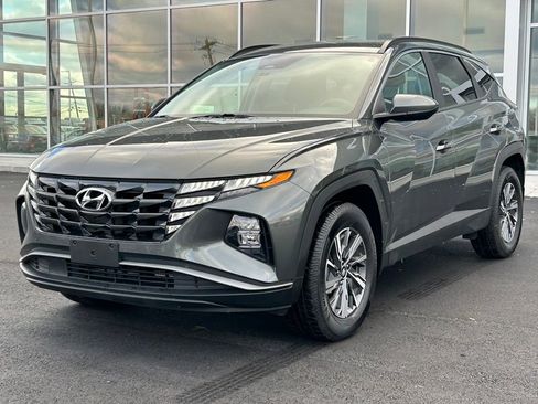 Used 2024 Hyundai Tucson Blue image 3