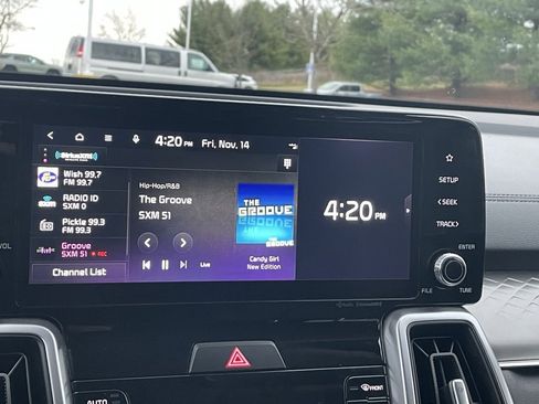 Certified 2023 Kia Sorento EX image 40