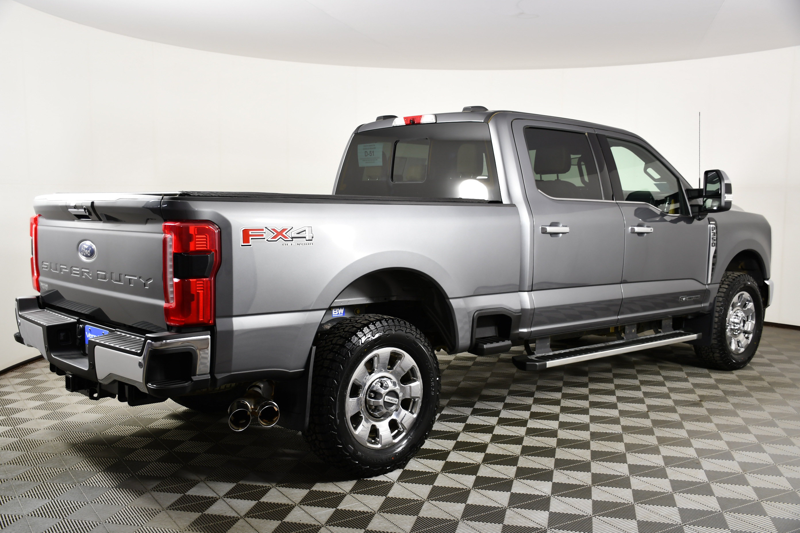 Used 2024 Ford F350 Lariat w/ Chrome Package AWD/4WD image 6