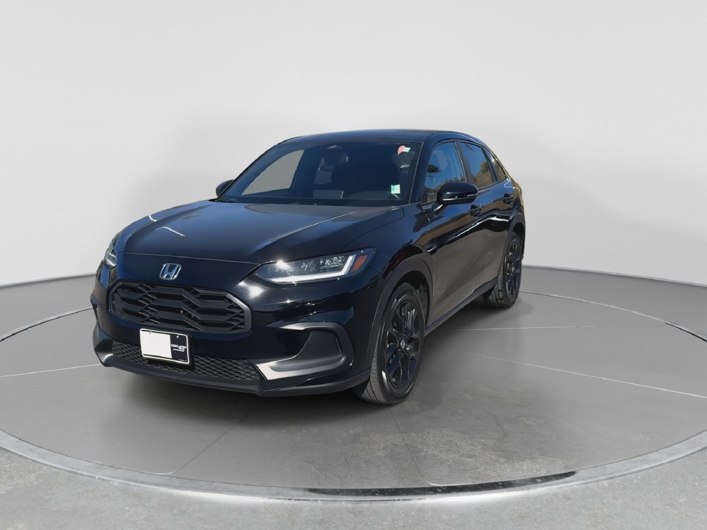 Used 2025 Honda HR-V Sport image 3