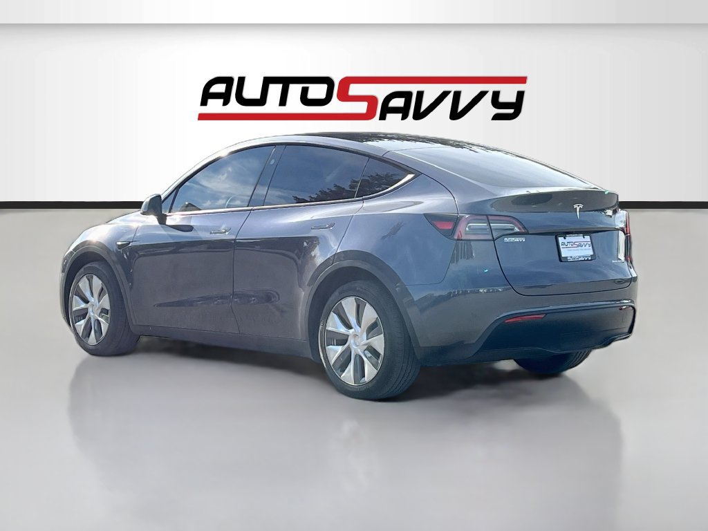 Used 2023 Tesla Model Y Long Range AWD/4WD image 5