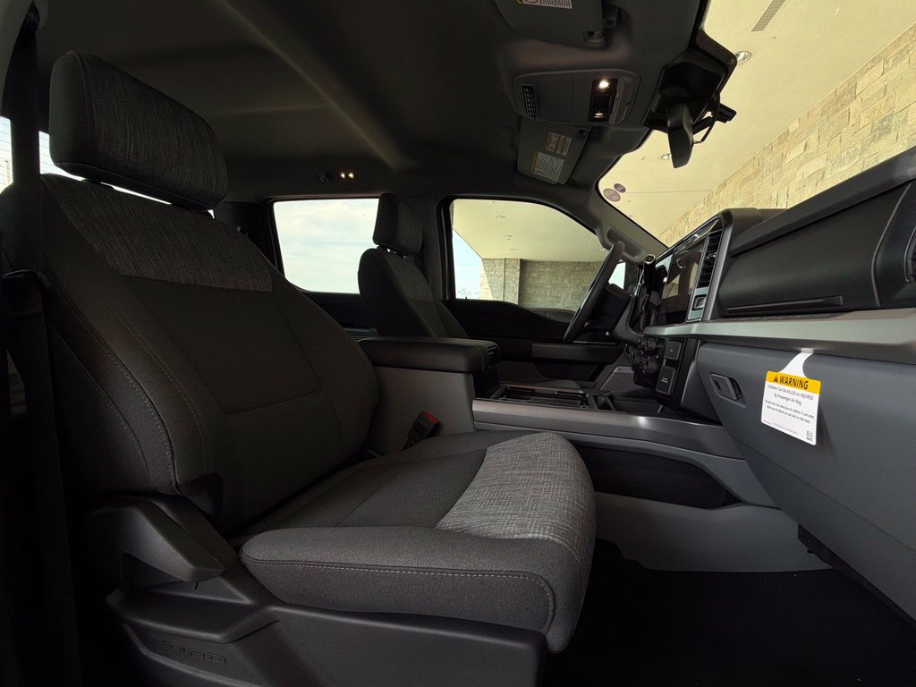 New 2027 Ford F250 XLT w/ XLT Premium Package AWD/4WD image 22