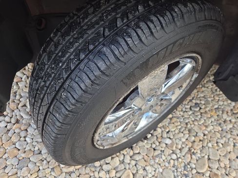 Used 2008 Ford Escape Limited image 10