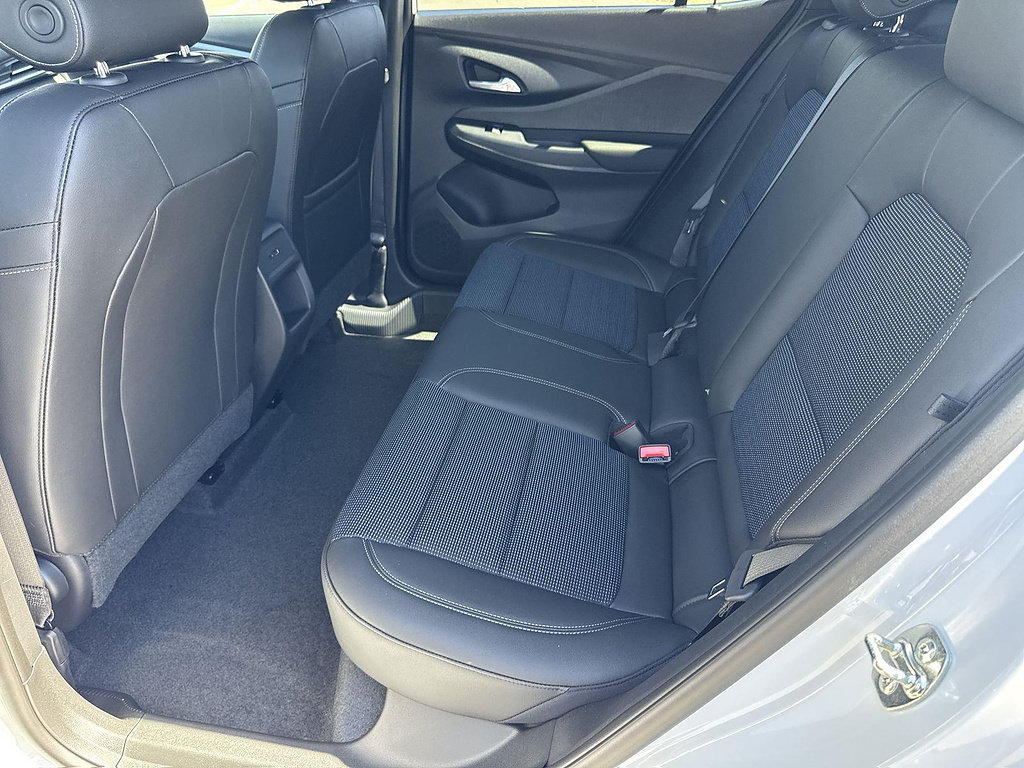 New 2026 Buick Envista Preferred FWD image 24