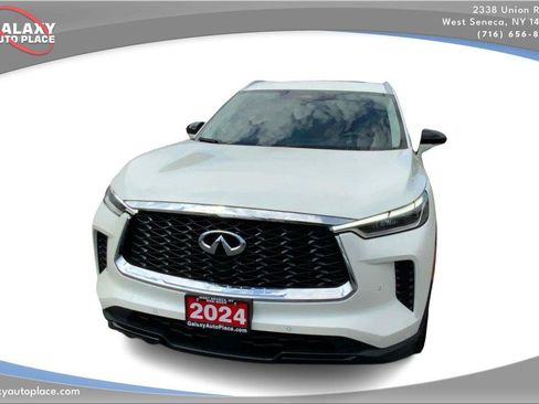 Used 2024 INFINITI QX60 Luxe AWD/4WD image 2