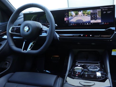 New 2026 BMW 530i w/ M Sport Package RWD image 25