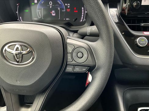 Used 2026 Toyota Corolla LE FWD image 24