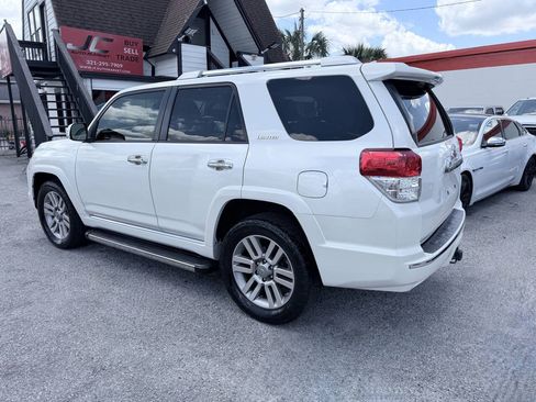 Used 2013 Toyota 4Runner Limited AWD/4WD image 3