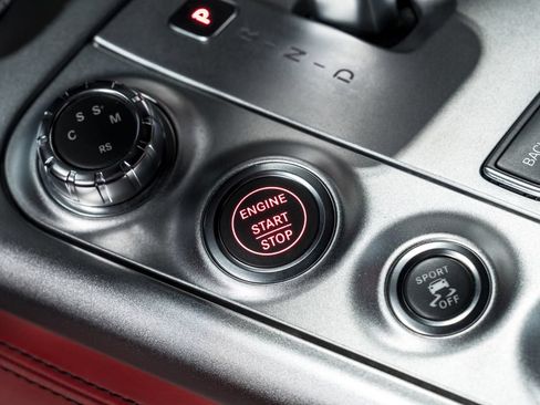 Used 2011 Mercedes-Benz SLS AMG Coupe image 23