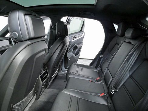 New 2026 Porsche Cayenne AWD image 22