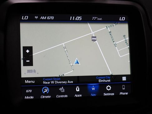 Used 2020 Jeep Renegade Limited w/ UConnect 8.4 Nav Group AWD/4WD image 17