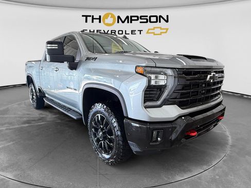 Certified 2025 Chevrolet Silverado 3500 LT w/ Trail Boss Package AWD/4WD image 7
