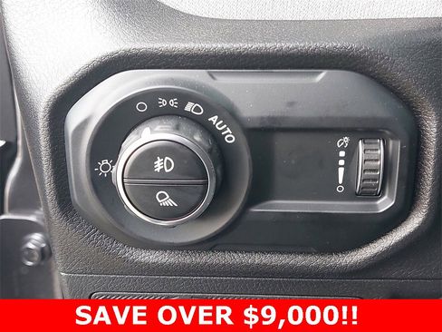 New 2025 Jeep Gladiator Sport image 25