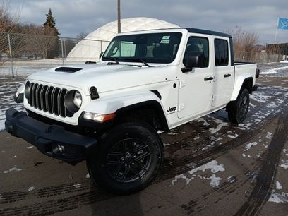 New 2026 Jeep Gladiator Sport