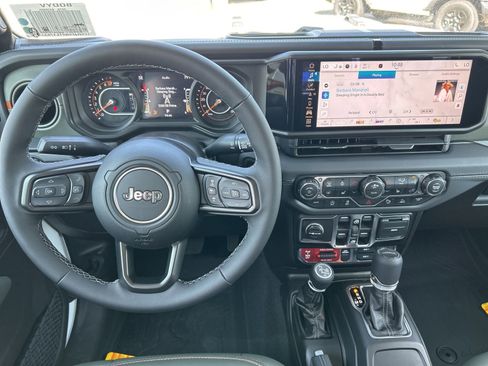 New 2026 Jeep Gladiator Mojave image 23