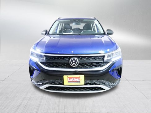 Used 2022 Volkswagen Taos S w/ IQ Drive S Package AWD/4WD image 2