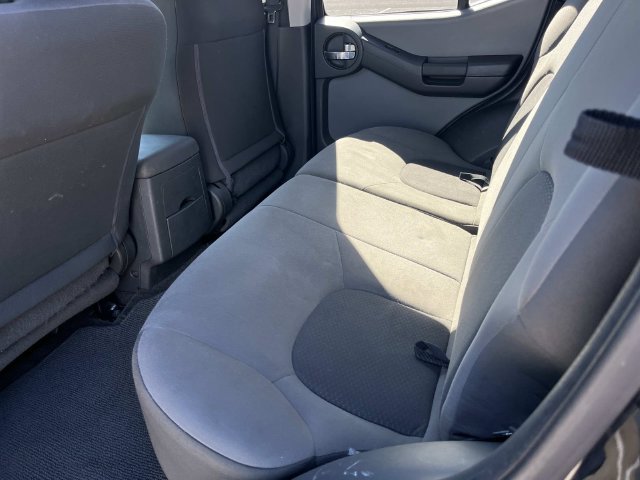 Used 2015 Nissan Xterra S w/ Value Package RWD image 17