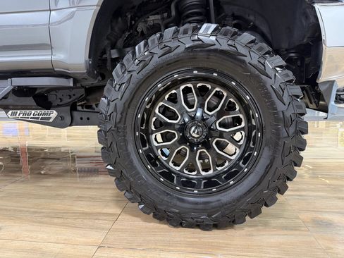 Used 2018 Ford F250 XLT w/ Snow Plow Prep Package AWD/4WD image 5