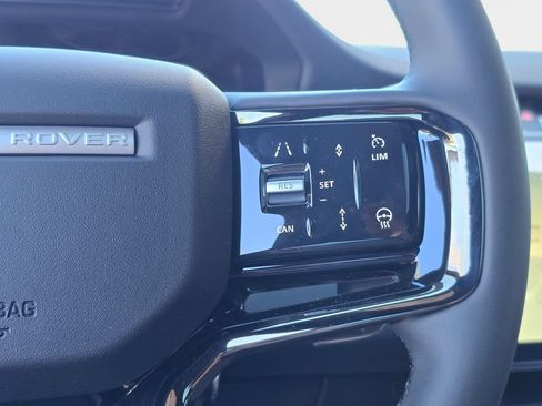 New 2026 Land Rover Range Rover Evoque S AWD/4WD image 18
