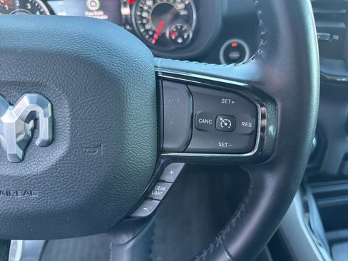 Used 2023 RAM 1500 Big Horn image 31