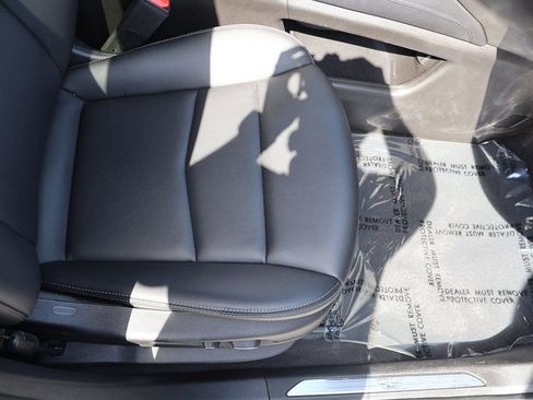 Used 2022 Cadillac XT5 Luxury image 31