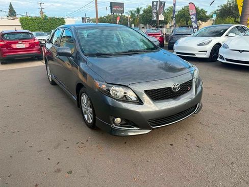 Used 2010 Toyota Corolla S FWD image 5