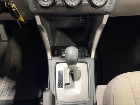 Used 2015 Subaru Forester 2.5i Limited w/ Popular Package #2 AWD/4WD image 12