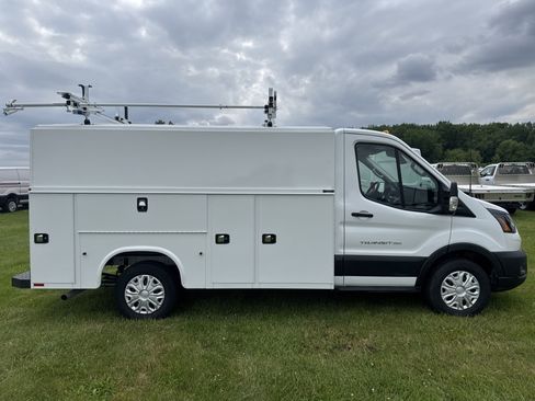 Used 2024 Ford Transit 350 w/ Interior Upgrade Package image 8