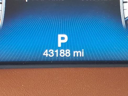 Used 2018 Maserati Levante S GranLusso AWD/4WD image 29