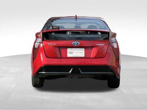 Used 2017 Toyota Prius Four Touring image 4