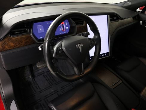 Used 2020 Tesla Model S Long Range Plus image 20