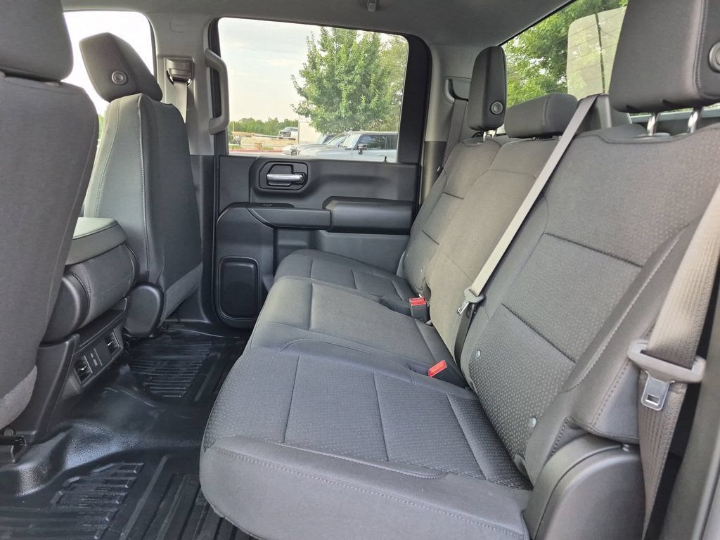 New 2026 GMC Sierra 2500 Pro w/ Convenience Package RWD image 36
