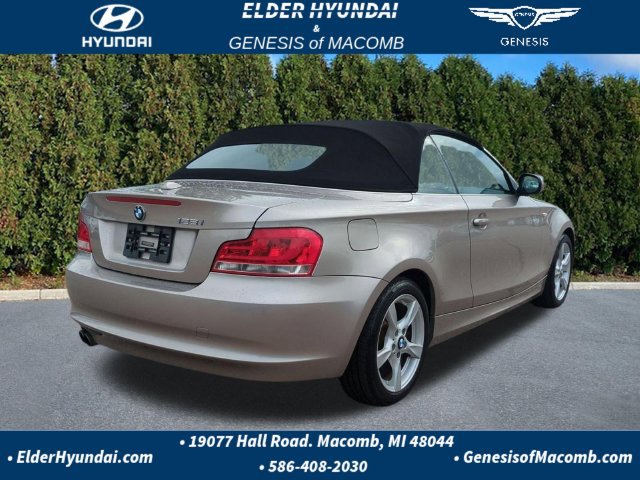 Used 2013 BMW 128i Convertible RWD image 4