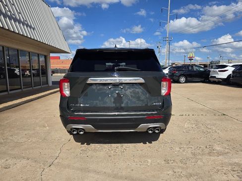 Used 2022 Ford Explorer Platinum w/ Equipment Group 601A AWD/4WD image 7