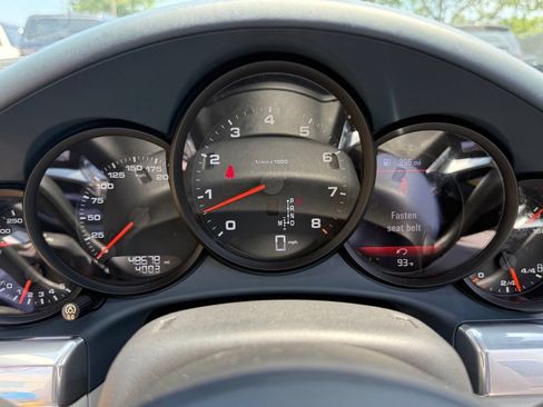 Used 2019 Porsche 911 Carrera RWD image 30