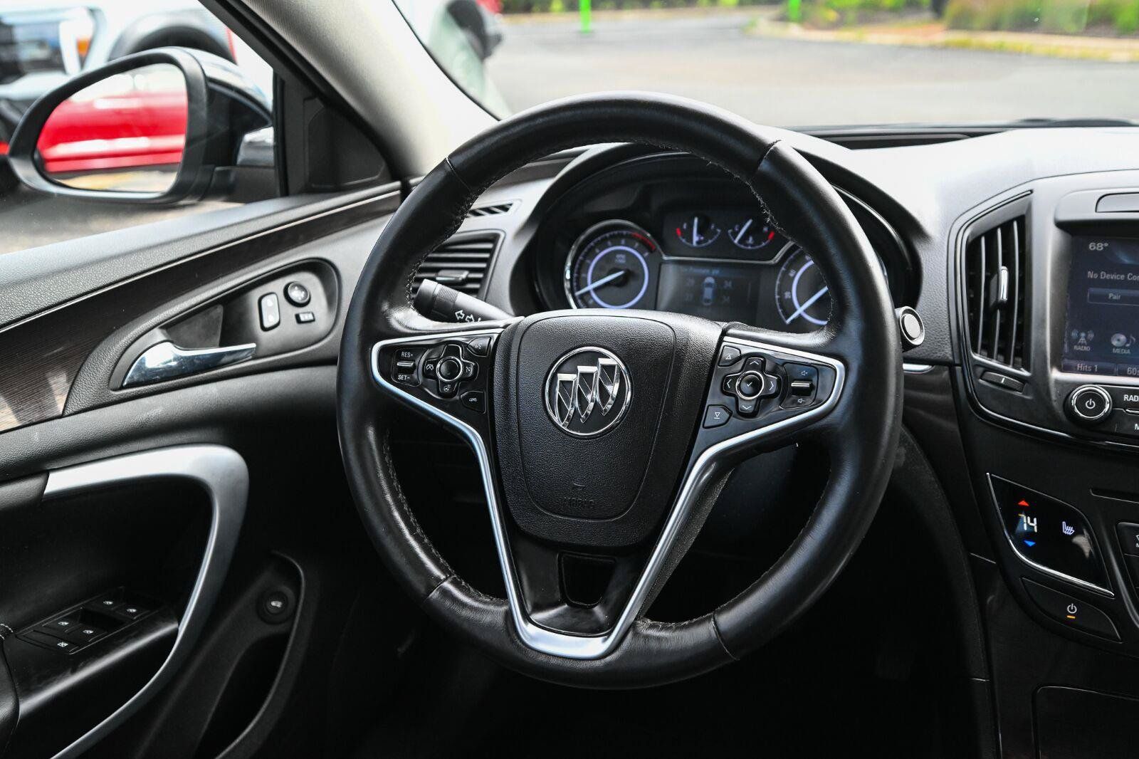 Used 2016 Buick Regal Premium FWD image 39
