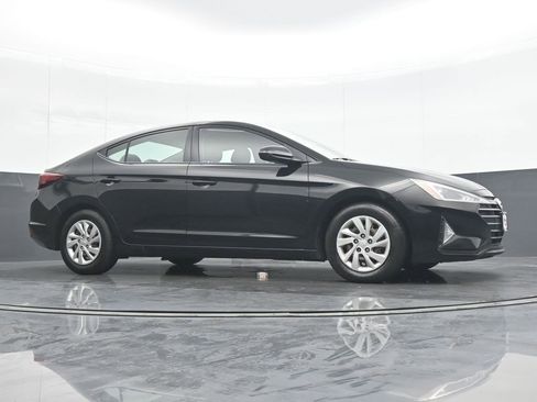 Used 2020 Hyundai Elantra SE w/ Cargo Package (C1) image 32