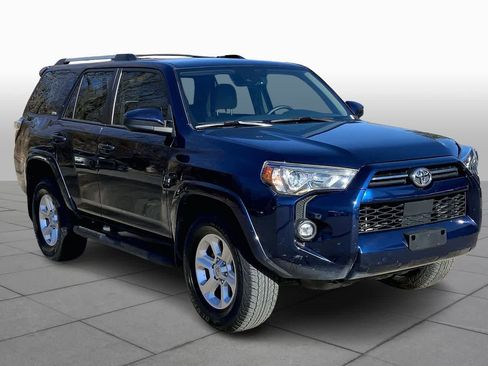 Used 2023 Toyota 4Runner SR5 image 3