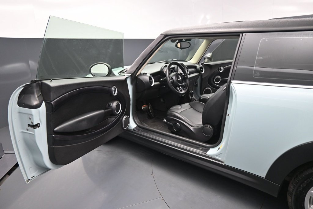 Used 2013 MINI Cooper S FWD image 8